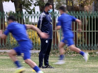 فدراسیون مدرک مربی استقلال را تایید کرد