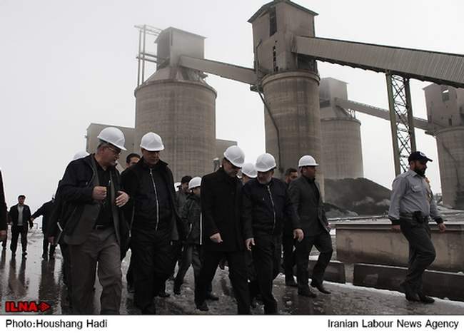 بازدید وزیر تعاون، کار و رفاه اجتماعی از شرکت سیمان زرند ساوه