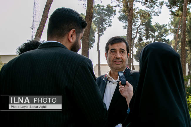 حاشیه جلسه هیات دولت - ۷ آبان