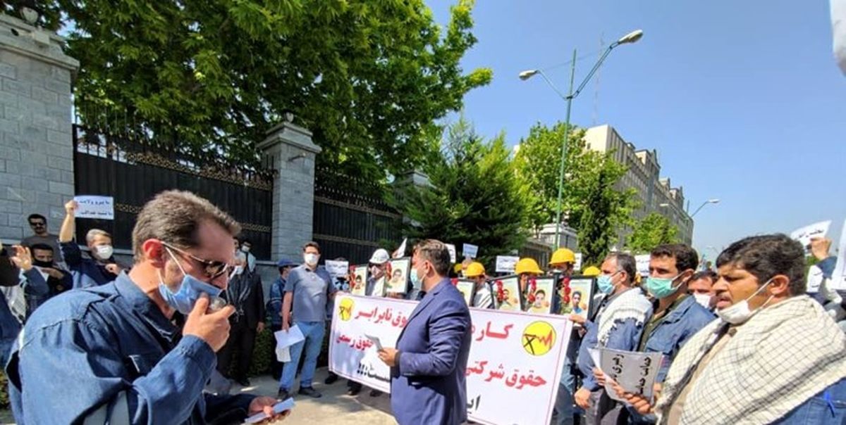 قانون طبقه‌بندی و تبدیل وضعیت را اجرا و پیمانکاری‌ها را منحل کنید
