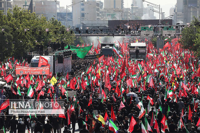 مراسم تشییع پیکر مطهر رهبر شهید انقلاب / 4 