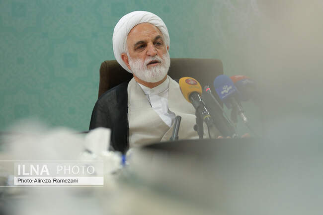  غلامحسین محسنی اژه‌ای