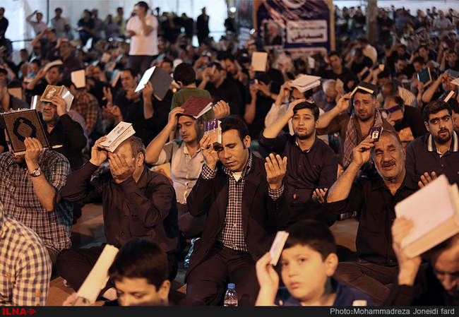 مراسم احیا  شب نوزدهم ماه رمضان در آستان امامزاده صالح تهران/2
