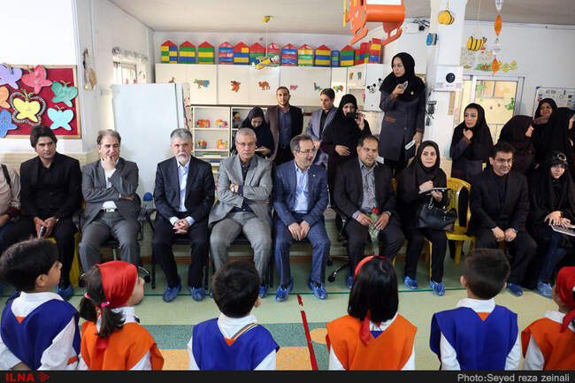 زنگ مهر با حضور وزرای تعاون، کار و رفاه اجتماعی و فرهنگ و ارشاد اسلامی
