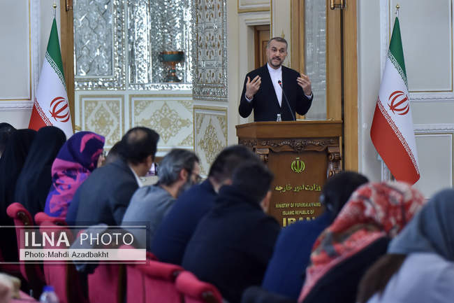 نشست خبری وزیر امورخارجه