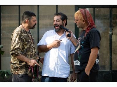 سکانسی عجیب از فیلم «سیاه باز» با بازی آتیلا پسیانی و سام قریبیان