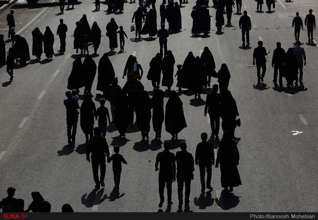 پیاده روی جاماندگان اربعین در تهران 