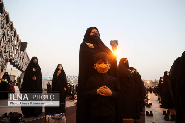 مراسم شب ششم عزاداری حضرت ابا عبدالله الحسین (ع) در میدان آیینی امام ح