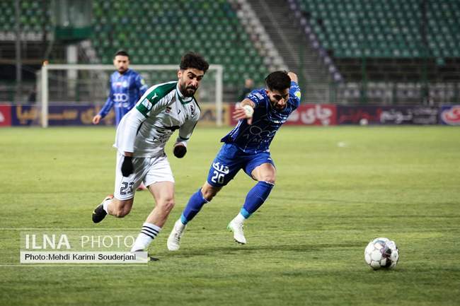 تساوی تیم فوتبال ذوب آهن اصفهان مقابل استقلال تهران