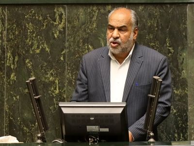 براساس قانون اساسی قانون‌گذاری برعهده مجلس است؛ نهاد دیگری نباید قانون‌گذاری کند