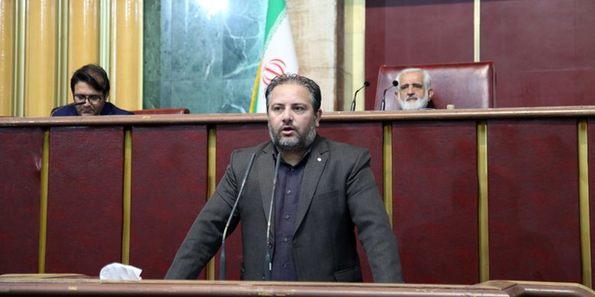 توسعه راه‌های ارتباطی و ناوگان حمل و نقل عمومی از نیازهای جدی استان است