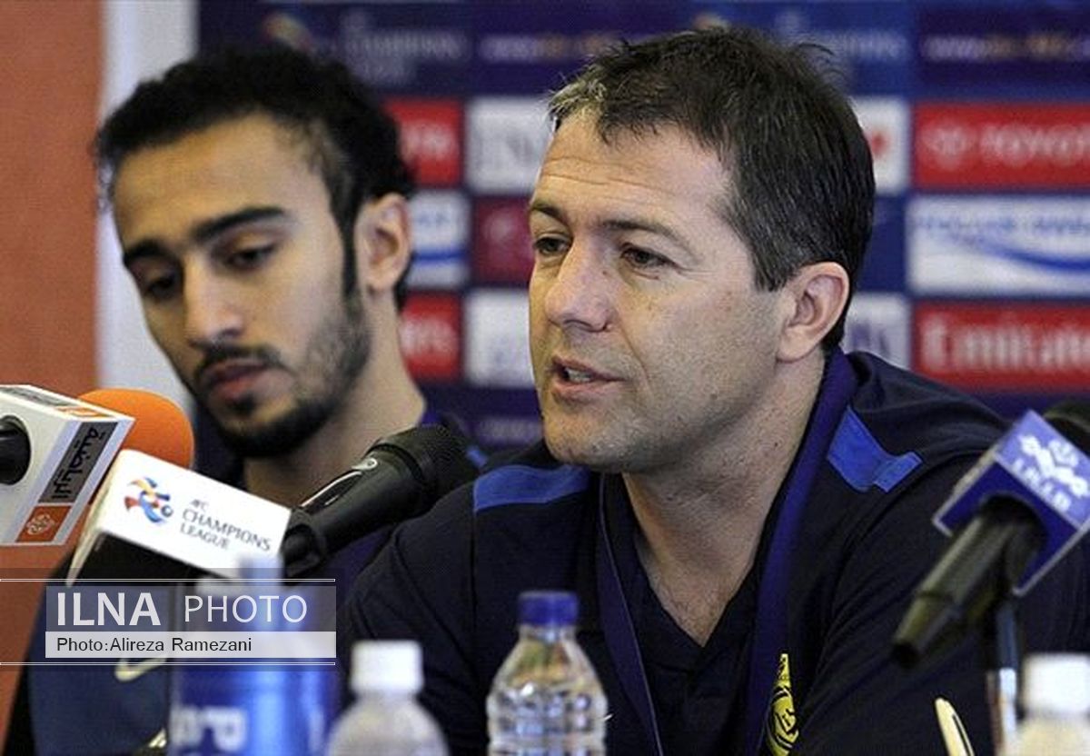 اسکوچیچ: دو تیم 11 نفره و یک پلنگ صورتی در زمین بودند!