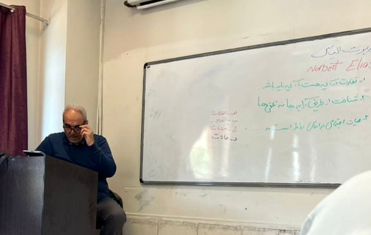 وایرال شده جدید از خیابانی: این بار در قامت استاد دانشگاه!
