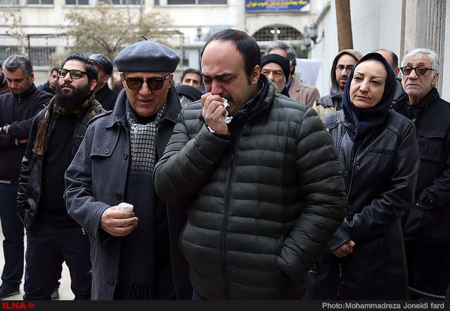 تصاویر خاکسپاری نیما طباطبایی؛ کارگردان جوان سینمای ایران