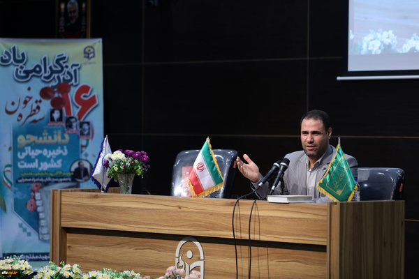 «روز دانشجو» روز مطالبه‌گری صحیح است