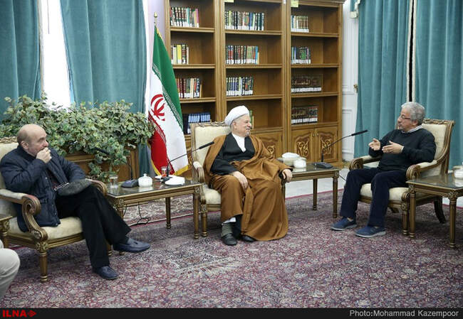 دیدار هنرمندان با آیت الله هاشمی