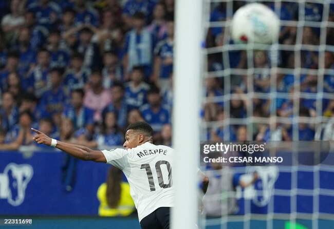 FBL-ESP-LIGA-OVIEDO-REAL MADRID (2)