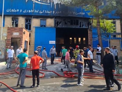 مصدومیت هفت کارگر در آتش‌سوزی همزمان چند کارگاه صنعتی در بابل