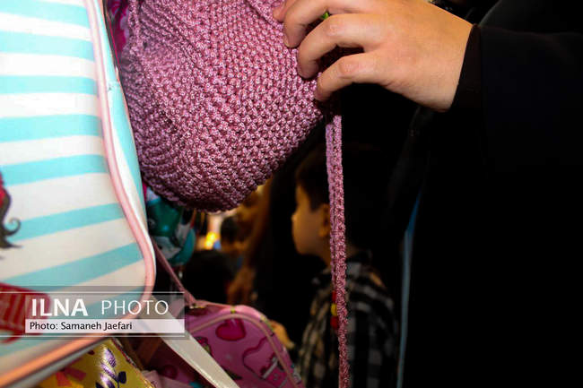 شور و شوق خرید لوازم التحریر در مشهد