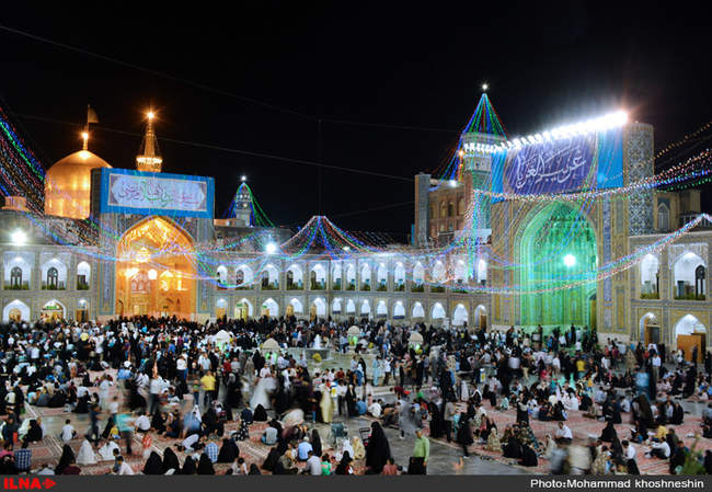 آذین بندی حرم مطهر امام رضا (ع)