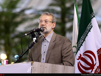 رئیس مجلس وارد کرمان شد