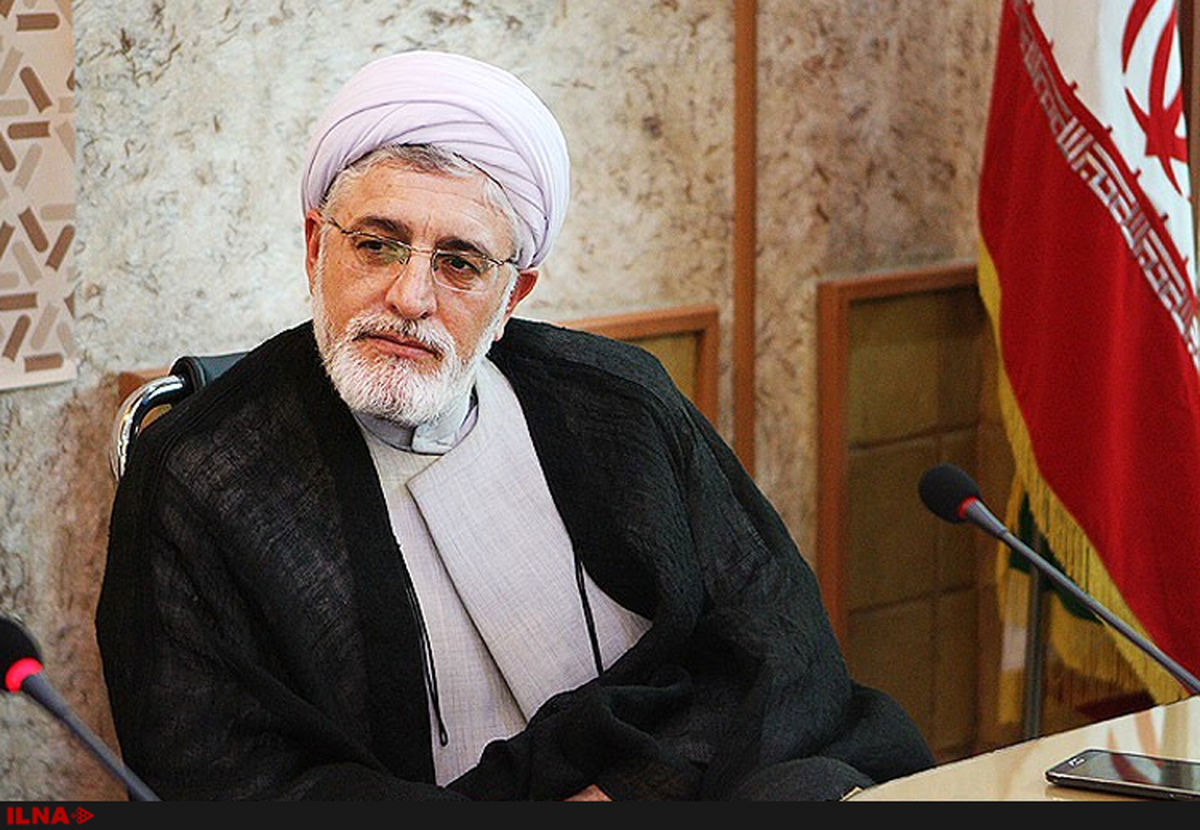 امام حسین(ع) هرگز به دنبال شکستن بیعت نبود/ بیعت امری اجباری نیست
