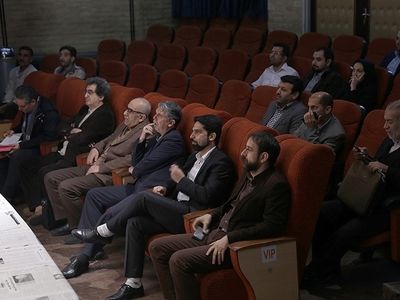 در حوزه کتاب، نیازمند شکستن کلیشه ها هستیم