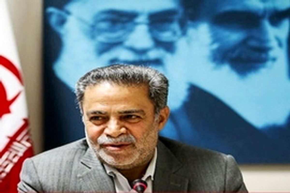 تحرکات خودسرانه، حرکت انقلابی نیست