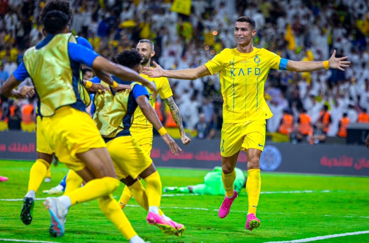  تصمیم جالب سرمربی النصر برای بازی با پرسپولیس 