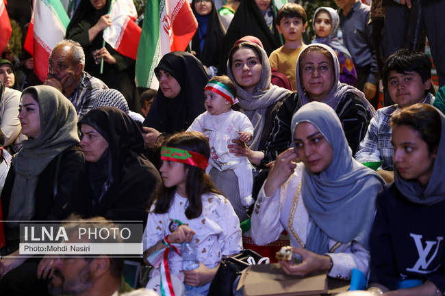 گزارش تصویری بدرقه ملی‌پوشان در میدان انقلاب