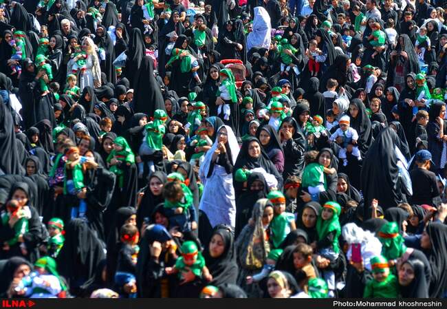 مراسم شیرخوارگان حسینی در حرم مطهر رضوی