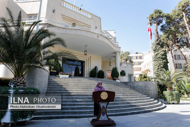 حاشیه جلسه هیات دولت - ۳۰ مهر