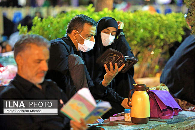احیای شب بیست و یکم ماه رمضان در گلستان شهدا‎ اصفهان