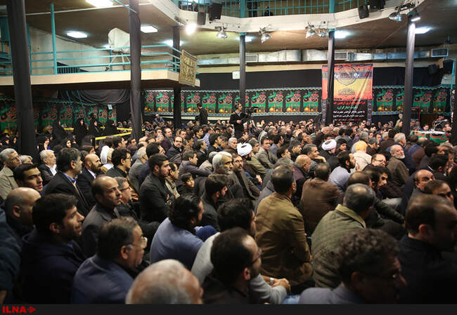 حضور آیت‌الله هاشمی رفسنجانی در مراسم عزاداری هیأت ایثارگران در حسینیه جماران