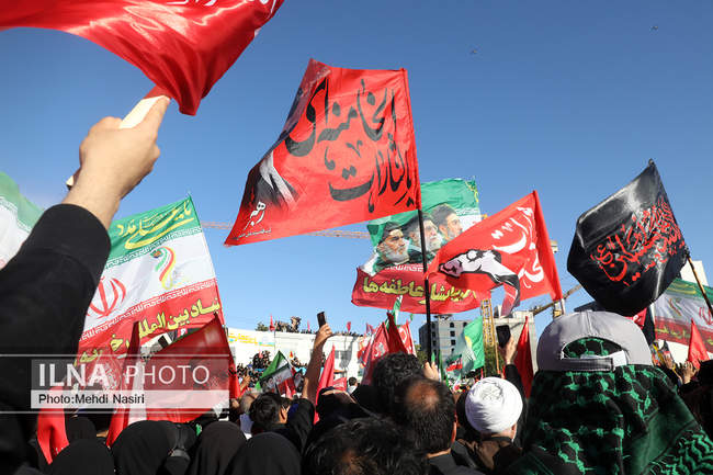 تشییع پیکر مطهر رهبر شهید انقلاب در مشهد/ 3