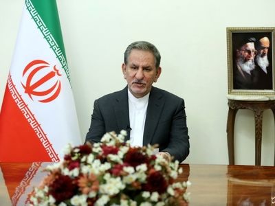 از نوروز در برابر همه دردها، درس همدردی و گشودگی بیاموزیم
