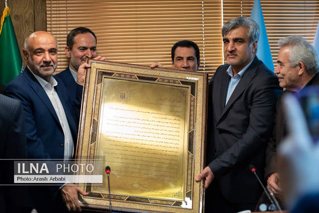 مراسم تقدیر از وزیر تعاون، کار و رفاه اجتماعی و مدیر عامل سازمان تامی