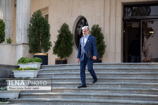 حاشیه جلسه هیات دولت- 6 اسفند