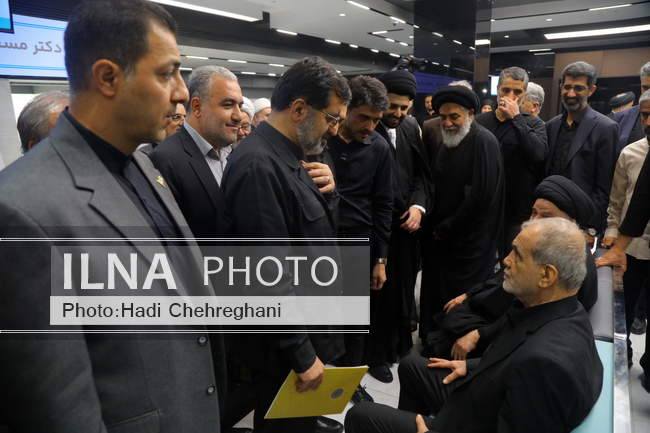 دیدار رئیس‌جمهور با علما و مراجع عظام در سفر به قم