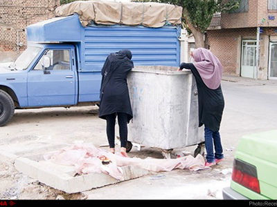 "ترمیم مزد" تنها راه جلوگیری از فروپاشی اجتماعی/دولت از دارندگان حساب‌های بانکی نجومی مالیات بگیرد/"زنانِ زباله‌گردِ خجالت‌زده" یک هشدارِ جدی‌ست