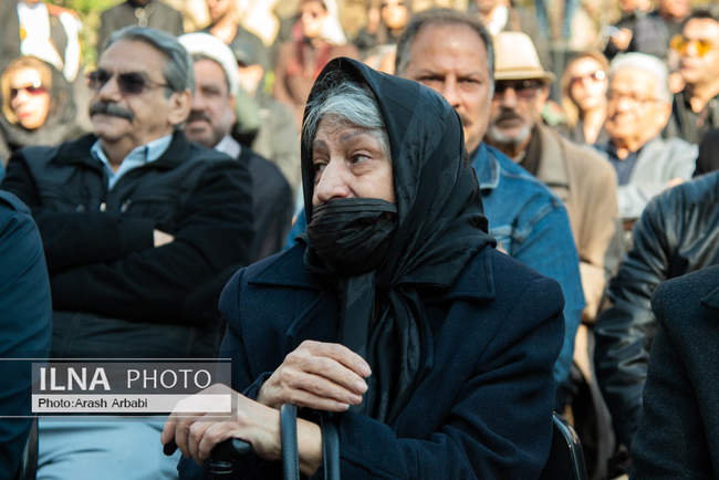 مراسم تشییع پیکر عنایت بخشی