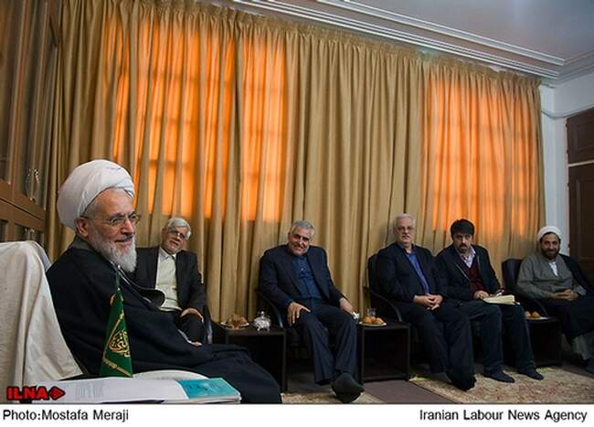 38811