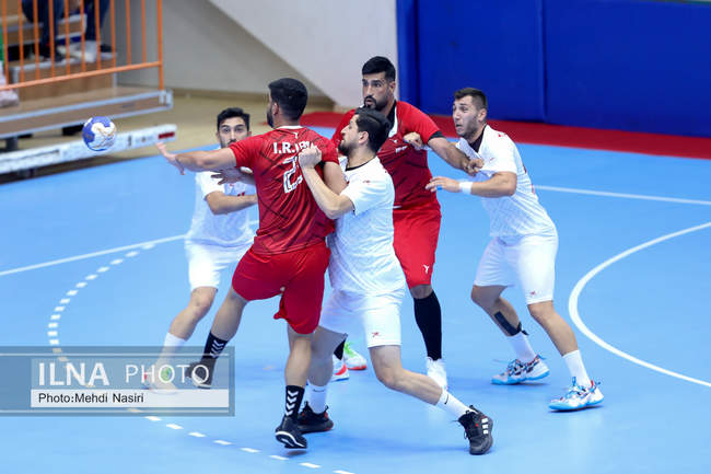 دیدار تیم‌های ملی هندبال  ایران و ترکیه