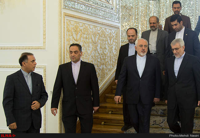 تقدیم استوارنامه آصف درانی سفیر جدید پاکستان به ظریف وزیر امورخارجه 