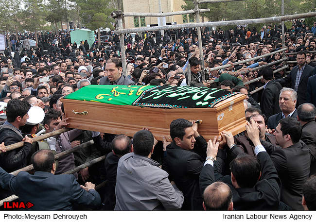 مراسم تشییع و خاکسپاری والده رییس جمهور