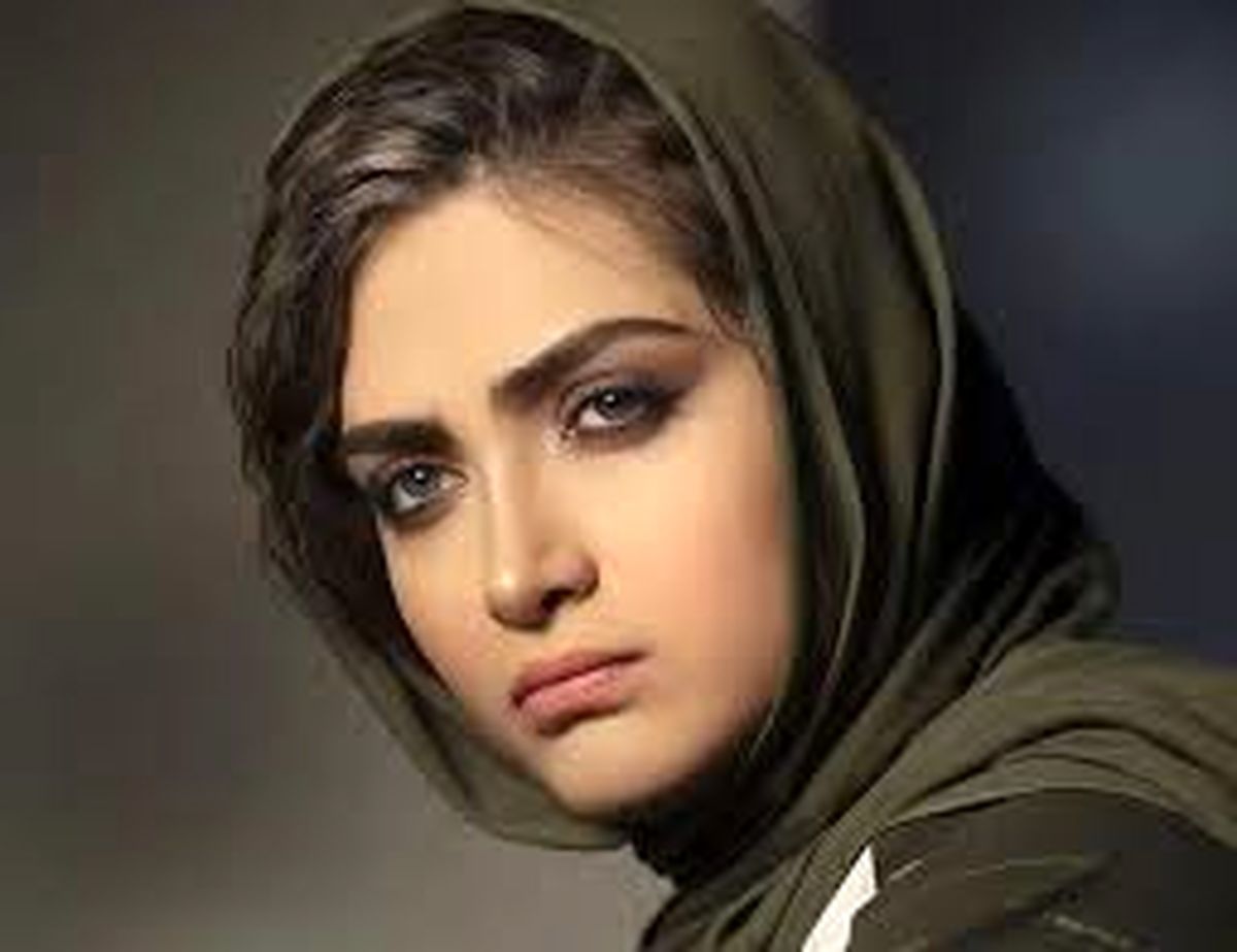 الناز ‌ملک: می‌دانم فحش می‌‌خورم اما پشت فیلم می‌ایستم + فیلم