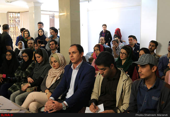 مراسم رونمایی آلبوم ” قصه های باران 