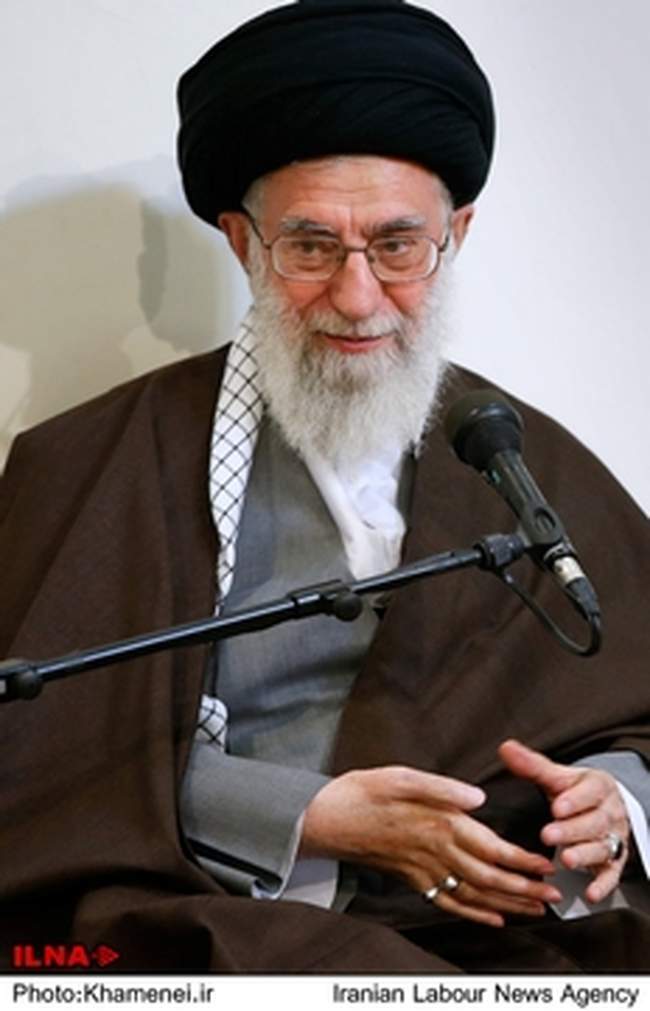 دیدار فرماندهان و مسئولان نیروی دریایی ارتش با رهبر انقلاب