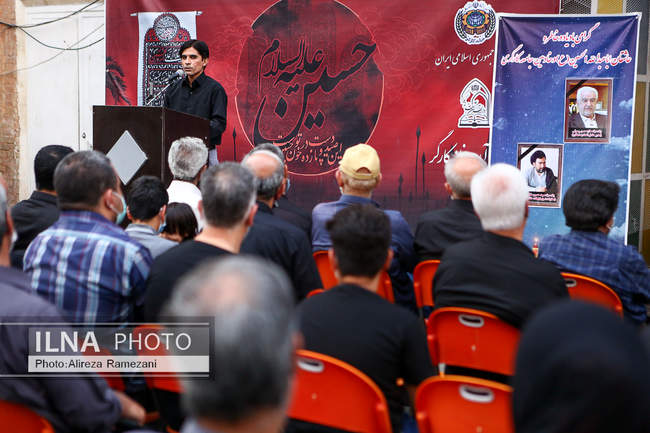 سومین شب مراسم عزاداری حضرت اباعبدالله الحسین (ع) در خانه کارگر 