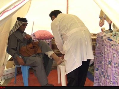 فیلم/ امداد رسانی پزشکی به زائرین کربلا در موکب ایلنا
